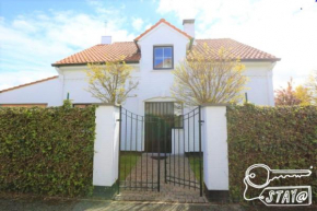 The White Villa